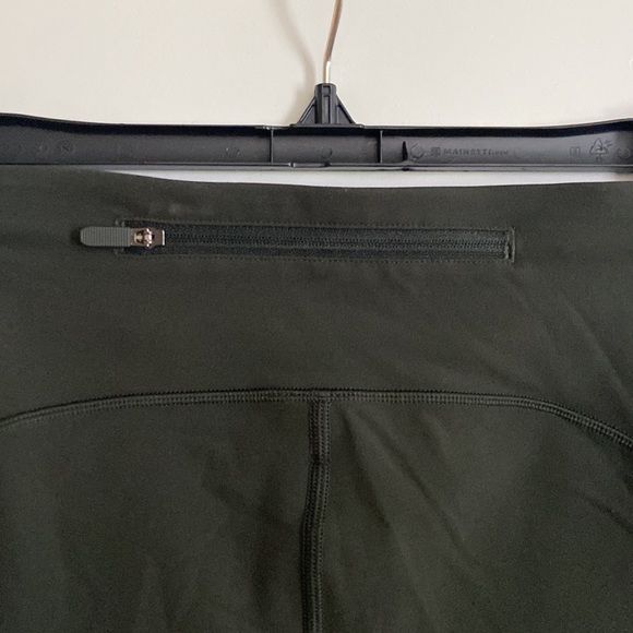 Lululemon Speed Up Leggings - Picture 7 of 7